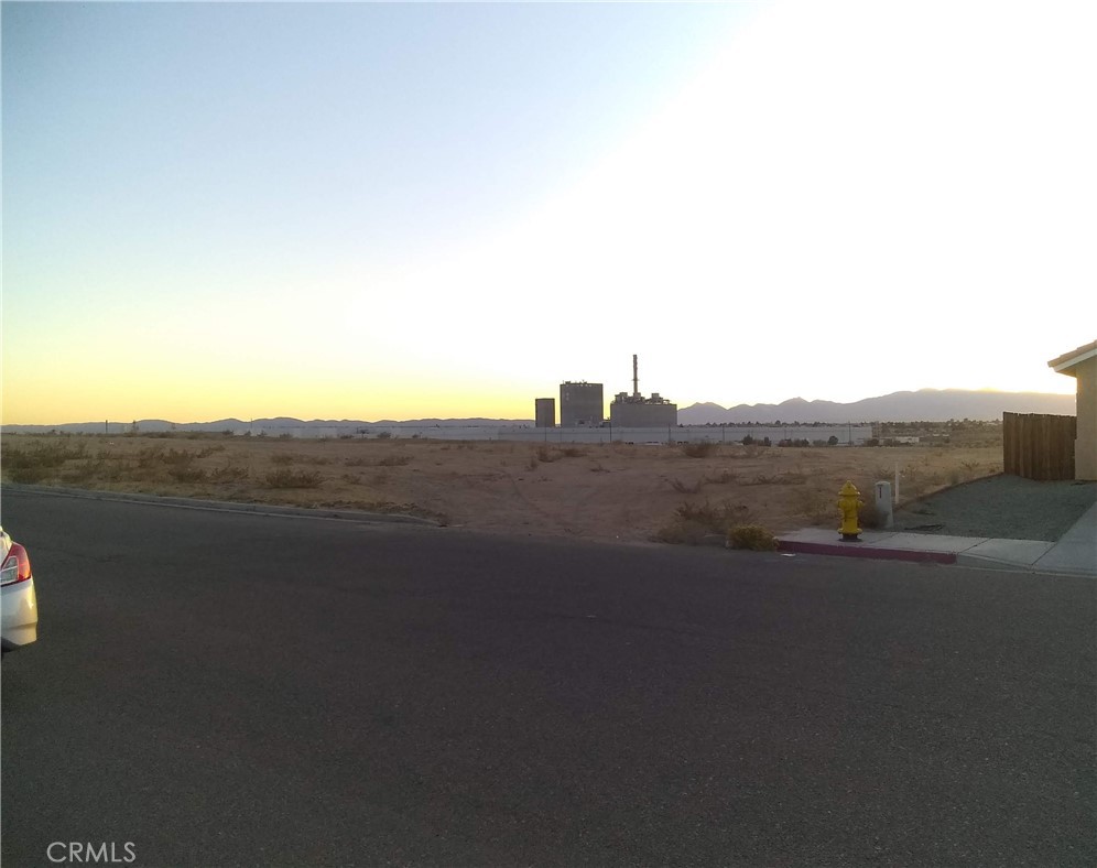 $59,000 for (#290 on proposed map image) 0.26 acre proposed subdivision parcel, or $219,000 for entire 1.26 acre parcel. Land next to 13432 Jubilee PL. Property has curb and driveway cut. Utilities at street. May be subdivided into 4 parcels. Currently allows for one home to be built, without subdividing. Check with city for most recent zoning and building regulations.