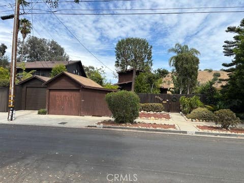 Photo of 6050 Hayes AVE, Los Angeles, CA 90042 (MLS # GD26162703)
