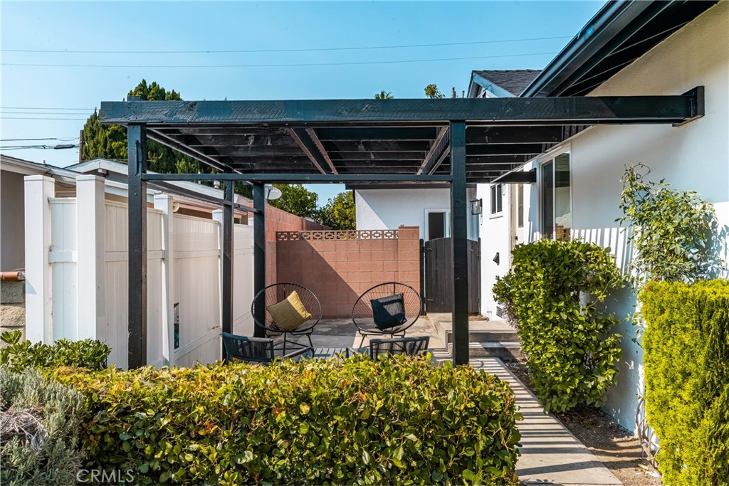 10111 Dewey Drive