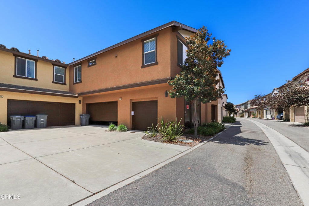 3241 N Ventura Road