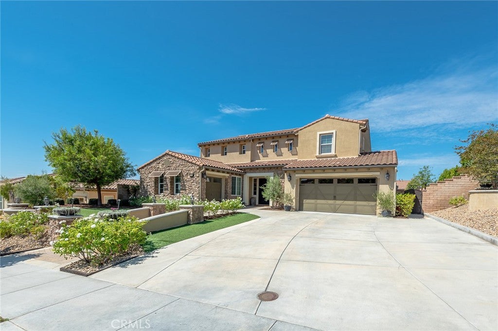 7329 Hightop Street