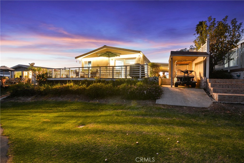 2275 W 25th Street 12