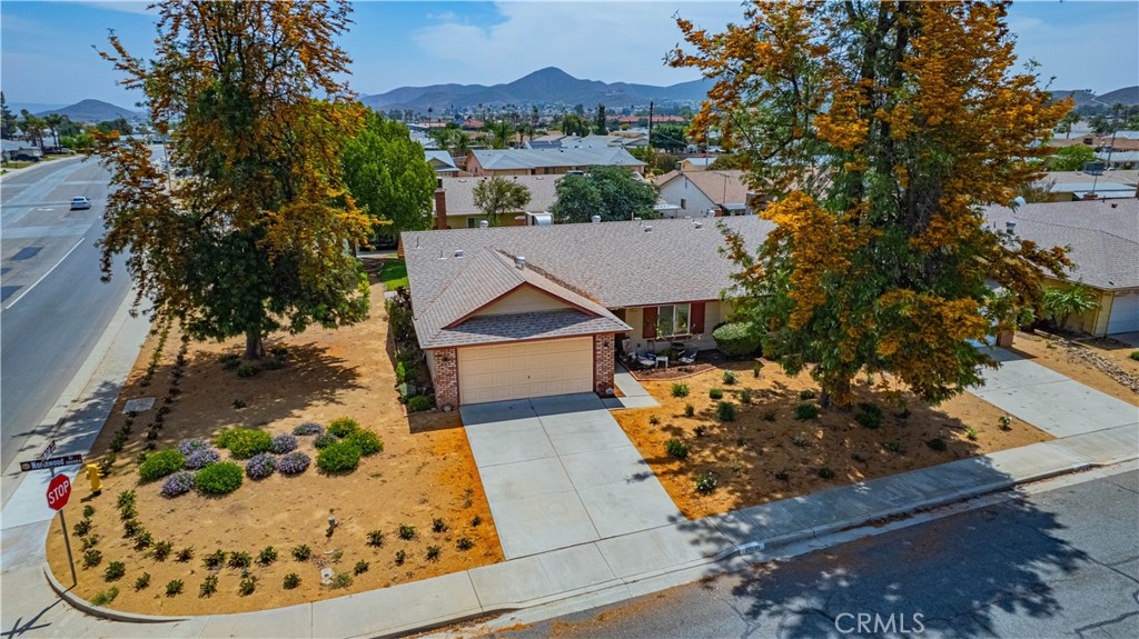 28030 Northwood Drive