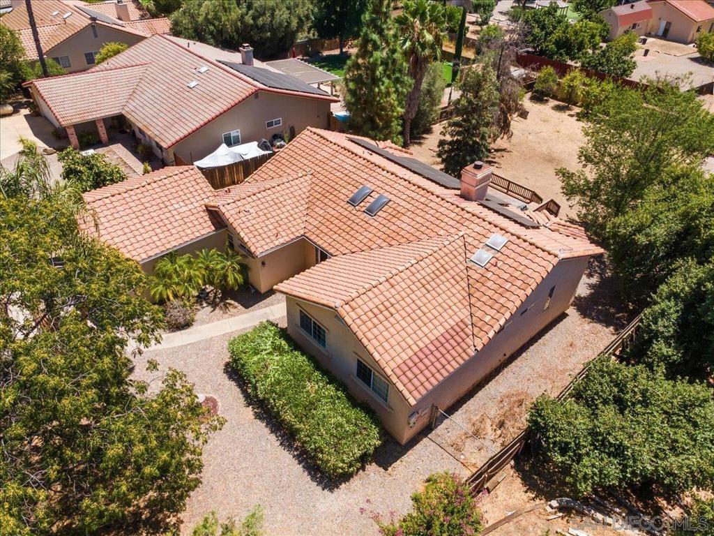 24235 Cerro Vista Way