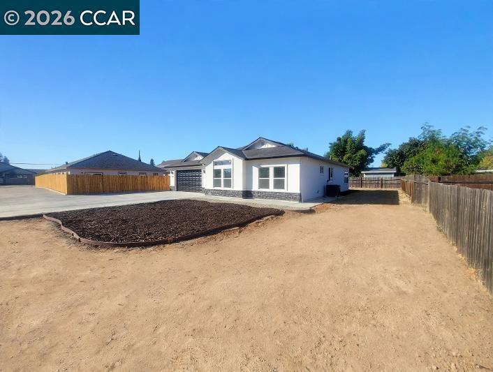4524 Austin St