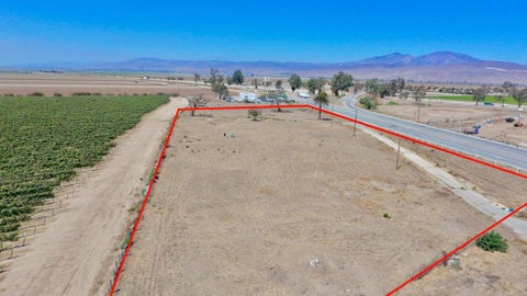 Photo of 851 El Camino Real, Greenfield, CA 93927 (MLS # ML82059987)
