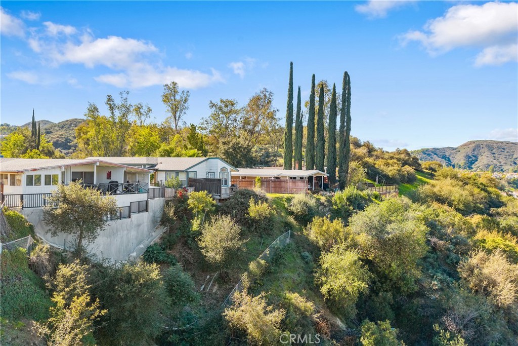 23777 Mulholland Highway 62