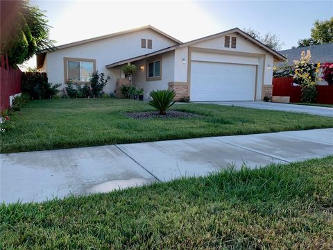 Photo of 365 S Inez St, Hemet, CA 92543 (MLS # PW25254757)