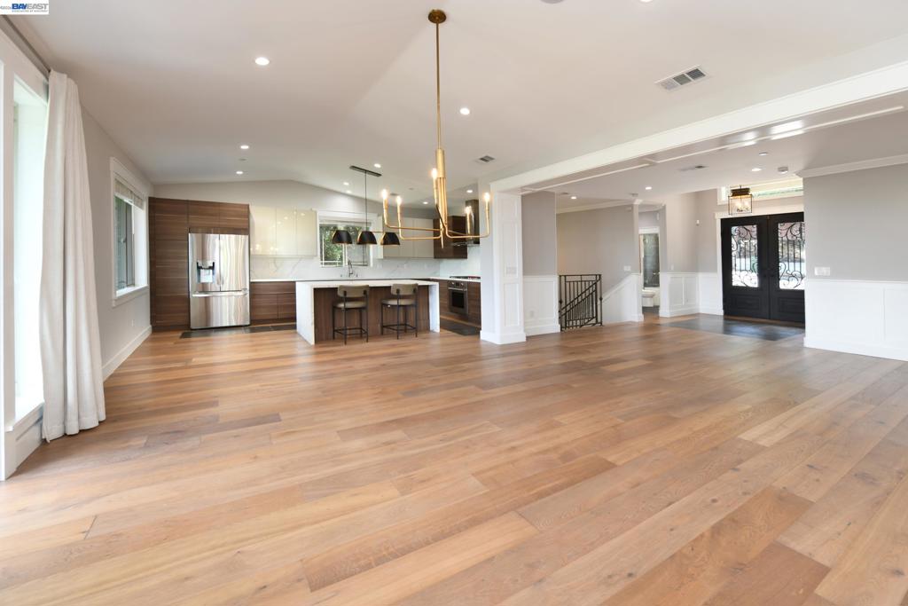 1516 Pleasant Hill Rd