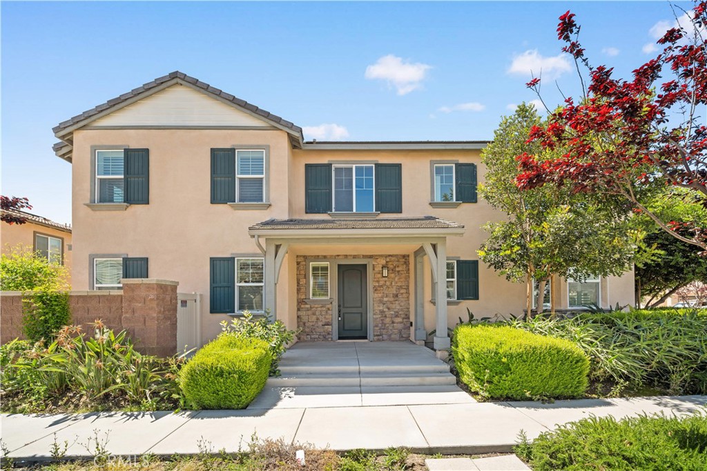 Stunning 4-Bedroom Home in Gated Harvest Community !Welcome to this outstanding two-story single-family home located in the gated Harvest Community at The Preserve, served by the highly-rated Chino Hills High School.featuring 4 bedrooms and 4 full bathrooms, including a downstairs bedroom and bath, perfect for guests or multi-generational living.Recent upgrades include:Brand new flooring Freshly painted interior Spacious living room with soaring ceilings Open-concept kitchen with a large center island, granite countertops, and walk-in pantry Upstairs loft ideal for a second living space, office, or playroom Elegant shutters throughout.The front and backyards are beautifully designed for low maintenance. Enjoy resort-style living with community amenities including a clubhouse, fitness center, pool, BBQ and picnic areas.Conveniently located near parks, top schools, shopping centers, and dining.Don’t miss this rare opportunity – schedule your showing today!