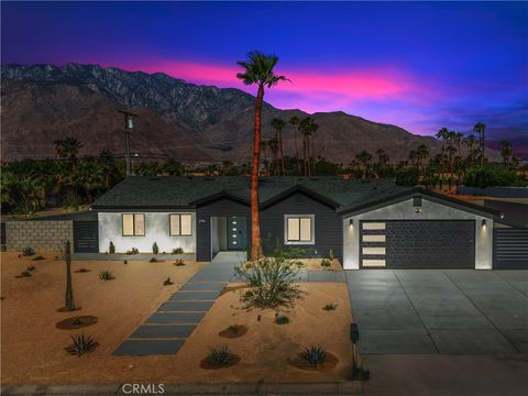 Photo of 2901 N Biskra Road, Palm Springs, CA 92262 (MLS # DW25265651)
