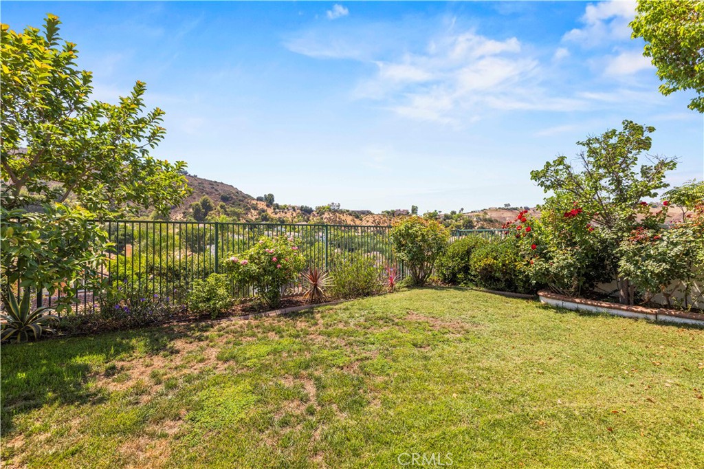 3703 Calle Jazmin