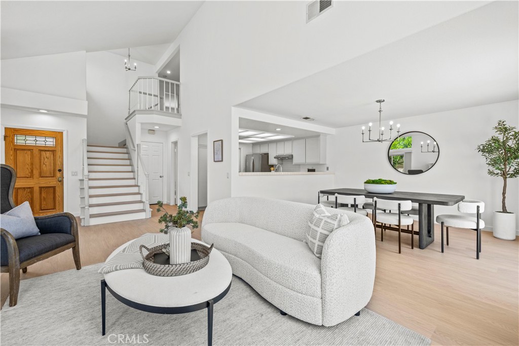 3703 Calle Jazmin