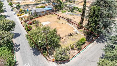 Photo of 2989 Santa Rosa Avenue, Altadena, CA 91001 (MLS # P1-22901) Photo of 2989 Santa Rosa Avenue, Altadena, CA 91001 (MLS # P1-22901)