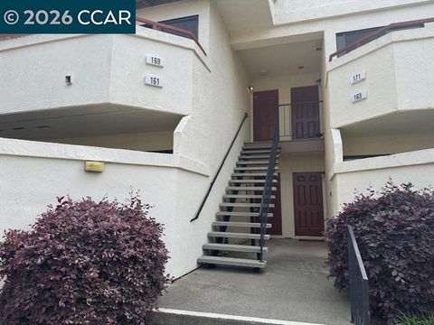 Photo of 5035 Valley Crest Dr Dr #169, Concord, CA 94521 (MLS # 41128885)