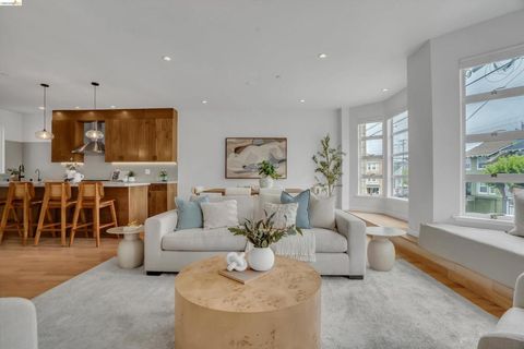 Photo of 6118 California St ST, San Francisco, CA 94121 (MLS # 41133985)