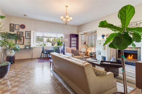 4220 Toland Way Los Angeles CA 90065