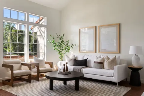 112 Oxford Unit 42, Irvine, CA 92612 - MLS#: LG26004044