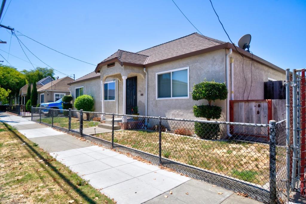 Versatile income property with mixed-use potential115 S. 28th Street offers a rare combination of residential comfort and income potential. The main residence is a spacious 3-bed/2-bath single-family home and flexible yard space currently generating rental income. Zoned for mixed-use and set on a contiguous parcel next to 101 S. 28th Street (also available for sale), this property invites multiple strategies: live in one, lease out the rest, or redevelop for higher use. Month-to-month agreements and separate utilities for most tenants create immediate income and long-term flexibility. Purchase individually or combine with 101 S. 28th Street for a two-parcel, five-income-stream investment in the heart of San Jose.