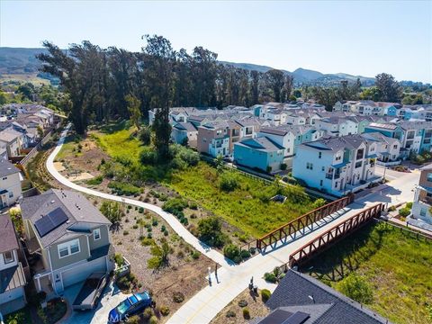 Tiny photo for 905 Madonna Road #39, San Luis Obispo, CA 93405 (MLS # PI26092004)