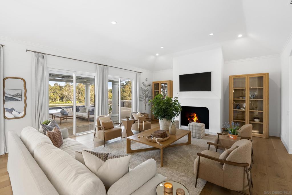 Rancho Santa Fe - Residential