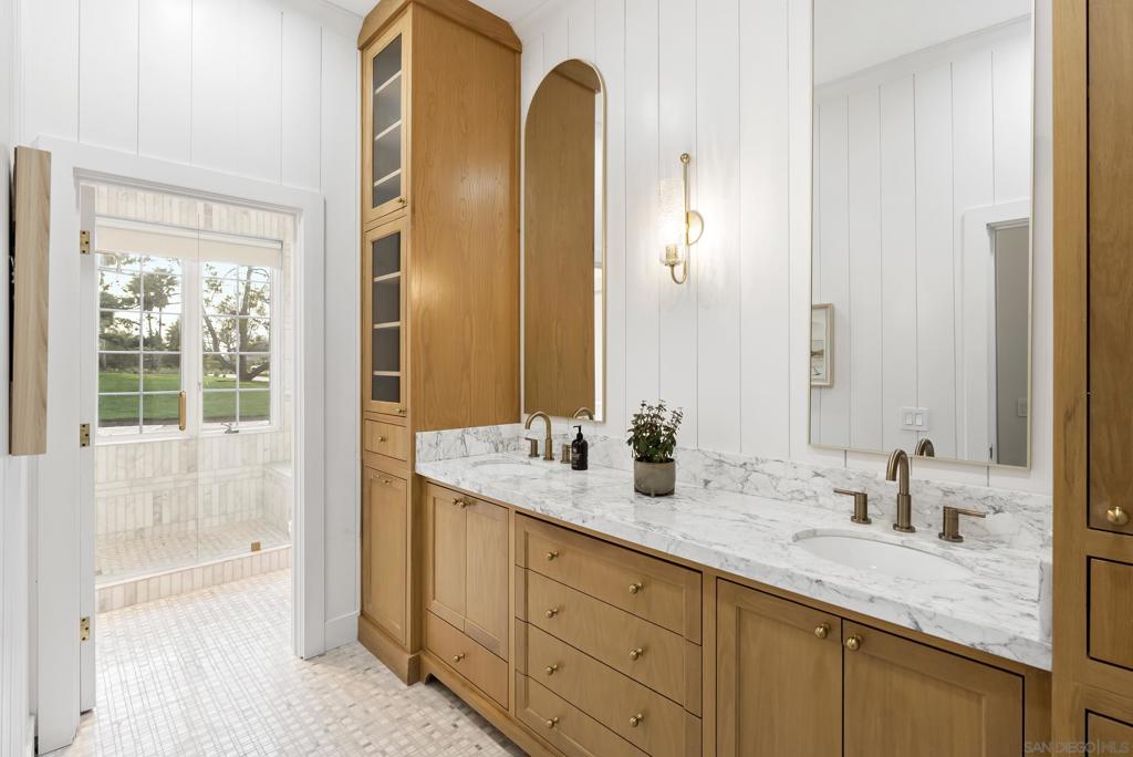 Rancho Santa Fe - Residential