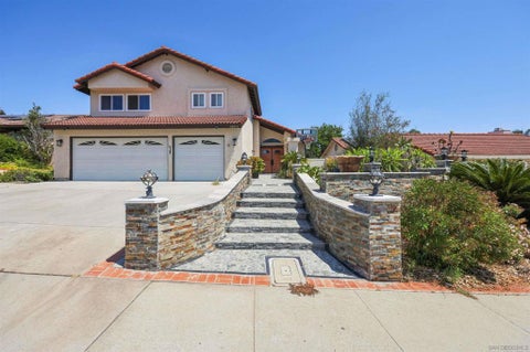Photo of 10975 Elderwood RD, San Diego, CA 92131 (MLS # 260021166SD)
