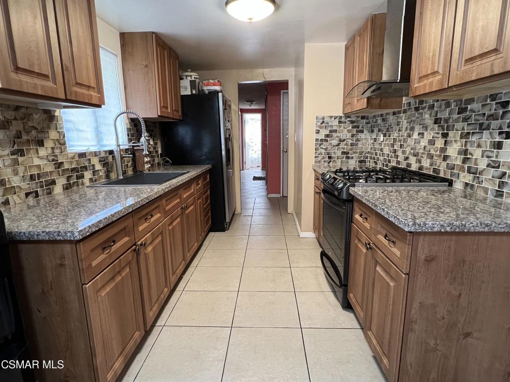 Springtime - 1458 - Residential