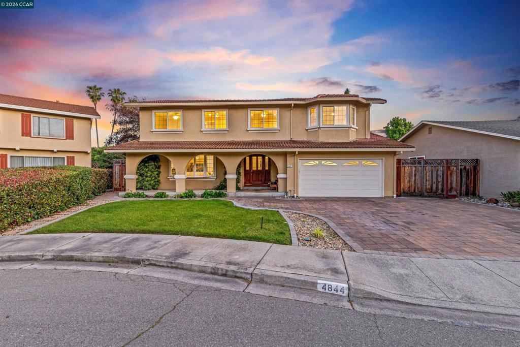 4844 Merganser Ct