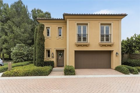 Photo of 23 Bianco, Irvine, CA 92618 (MLS # OC26086708)