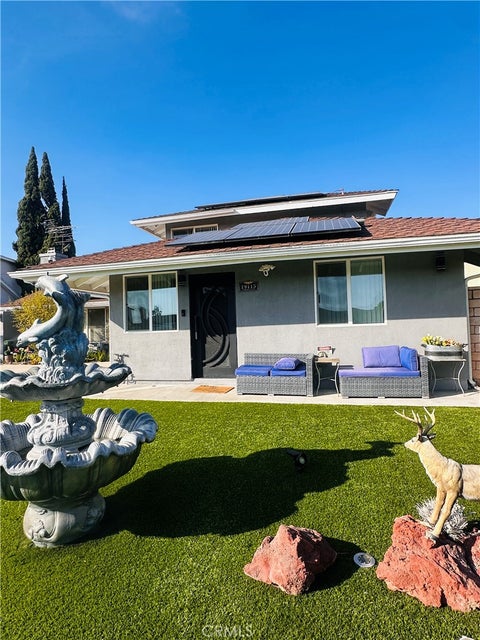 Photo of 19113 Ludlow ST, Northridge, CA 91326 (MLS # BB26208244)