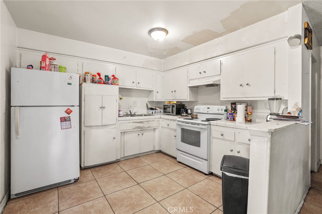 2601 Andover