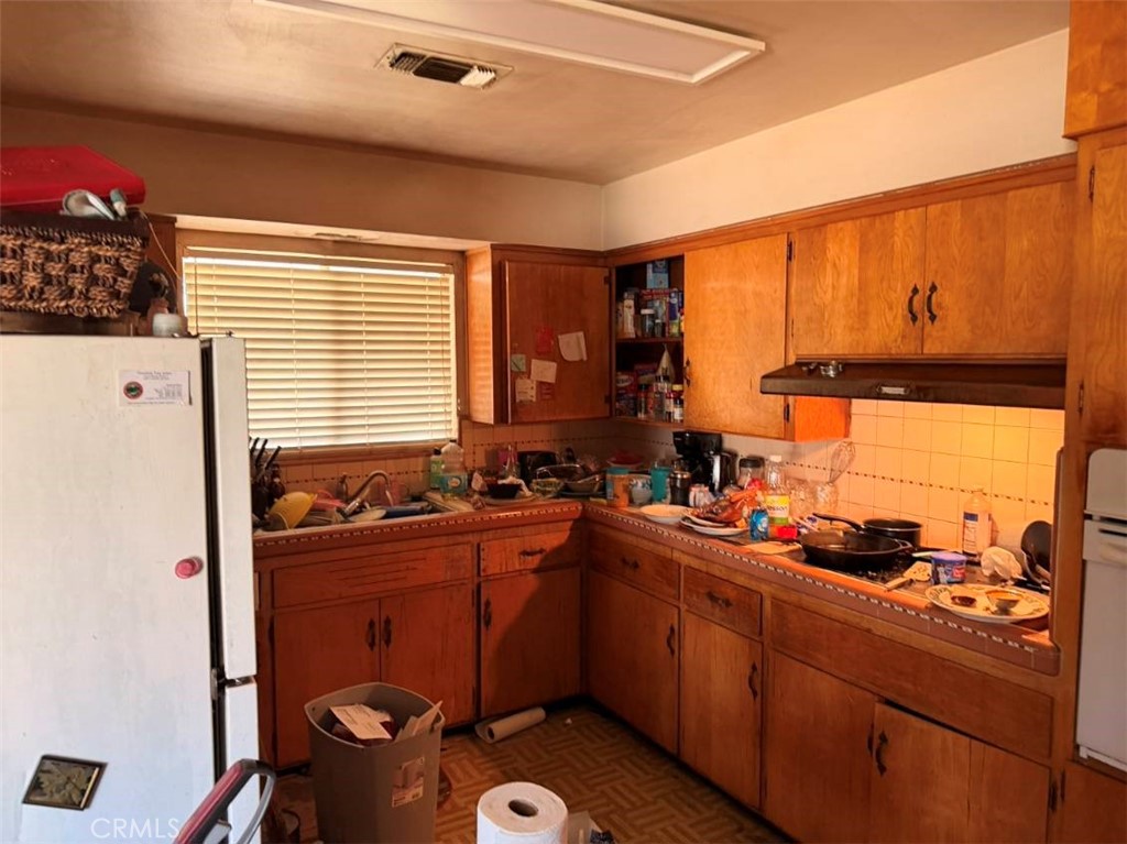 2100 N Kensington Way