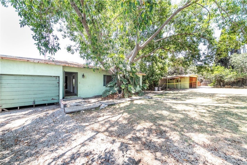 774 Muscatel Avenue