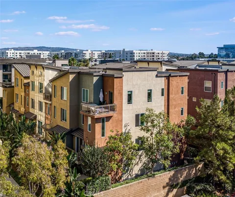 507 Rockefeller, Irvine, CA 92612 - MLS#: DW26027486