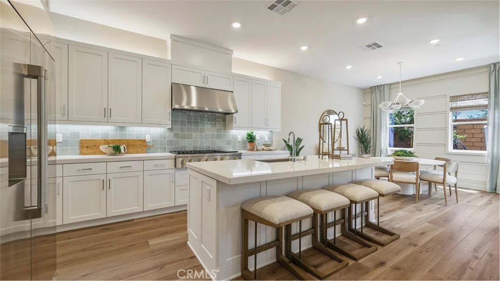 Ridgeview at Metro Heights - Residential