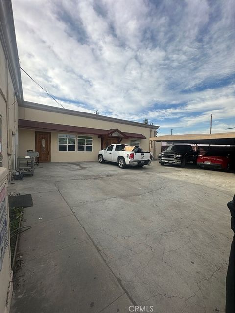 Photo of 1429 E South, Long Beach, CA 90805 (MLS # DW26044674)