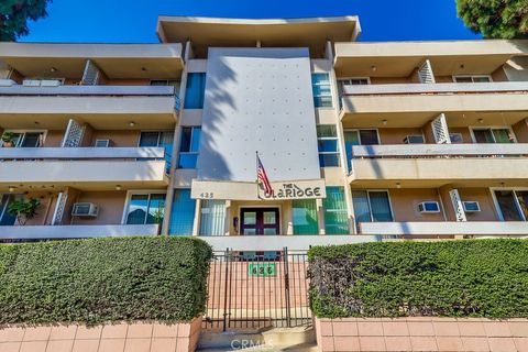 425 S Kenmore Avenue Avenue 306 Los Angeles CA 90020