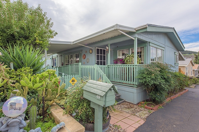 Well maintained and nicely kept manufactured home in sought after, all age park. Brand new roof, furnace and stove! Nicely landscaped grounds. This property shows pride of ownership! Vaulted ceilings and bright, airy open floor plan. Spacious master bedroom/bathroom with an amazing spa-like bath. Den is an optional 3rd bedroom! Separate breakfast nook and dining areas. This is a wheelchair friendly home. Low space rent at $725. Park amenities include pool & rec room. RV storage available too! Neighborhoods: Rios Canyon Equipment: Range/Oven Other Fees: 0 Sewer: Sewer Connected Topography: LL,GSL