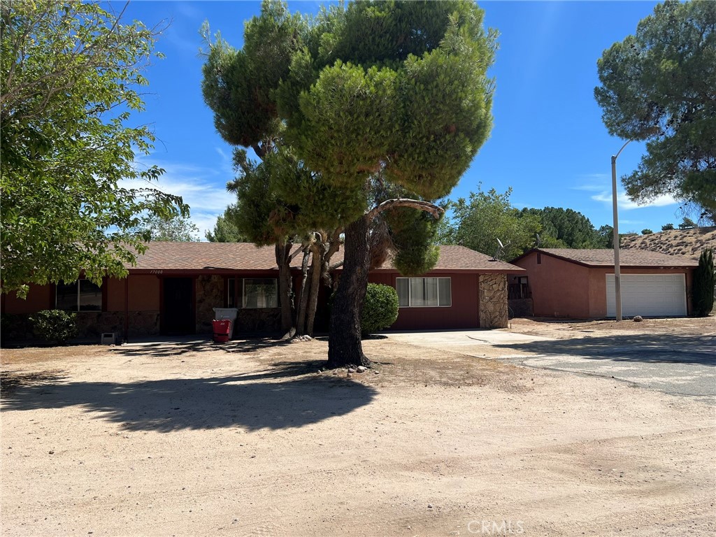 Private Hesperia Rental! Spacious 3 bedroom, 3 bathroom home with two large bonus rooms that can be used as an office, gym, guest rooms, or extra living space. Nestled on a quiet street with only two homes, this property offers exceptional privacy and peace. Features include a detached 2-car garage and a huge lot with endless possibilities. A rare find in a great location!