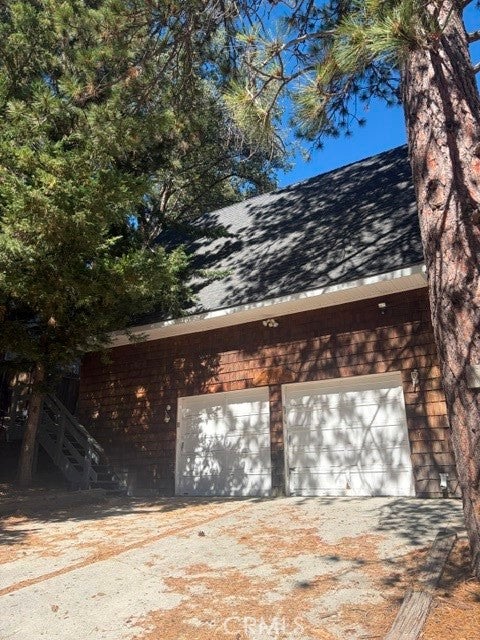 32132 West
