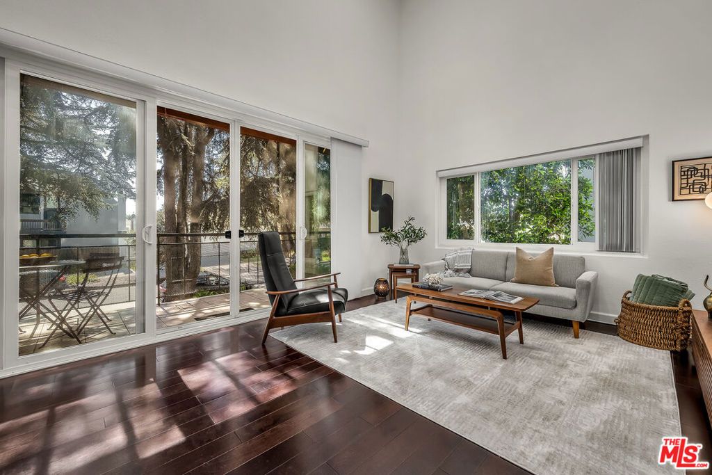 Photo of 1127 15th Street #A, Santa Monica, CA 90403 (MLS # 26672885)