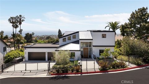 Tiny photo for 152 El Levante, San Clemente, CA 92672 (MLS # OC25113577)