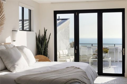 Tiny photo for 152 El Levante, San Clemente, CA 92672 (MLS # OC25113577)