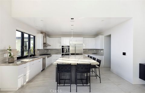 Tiny photo for 152 El Levante, San Clemente, CA 92672 (MLS # OC25113577)