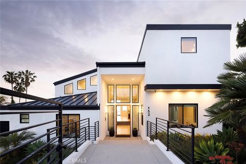 Tiny photo for 152 El Levante, San Clemente, CA 92672 (MLS # OC25113577)