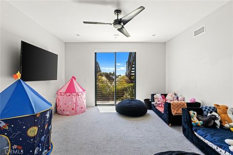 Tiny photo for 152 El Levante, San Clemente, CA 92672 (MLS # OC25113577)