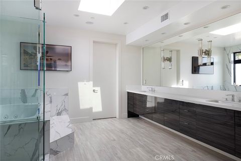 Tiny photo for 152 El Levante, San Clemente, CA 92672 (MLS # OC25113577)