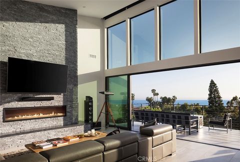 Tiny photo for 152 El Levante, San Clemente, CA 92672 (MLS # OC25113577)