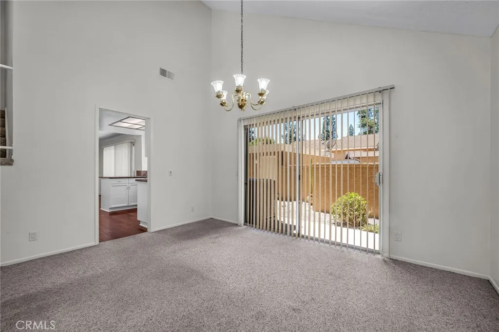 Oak Park, California 91377, United States, 3 Bedrooms Bedrooms, ,3 BathroomsBathrooms,Residential,Pending,179663